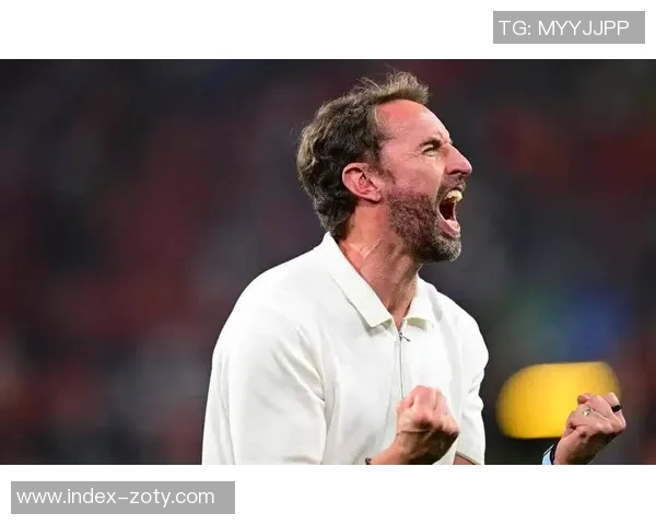 索斯盖特愿执教曼联但称需四年才能争欧冠荣耀 索斯盖特愿执教曼联但称需四年才能争欧冠荣耀