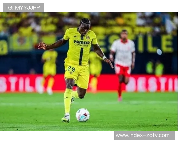 巴萨关注21岁莱万特前锋艾永或将面临3000万欧违约金 巴萨关注21岁莱万特前锋艾永或将面临3000万欧违约金