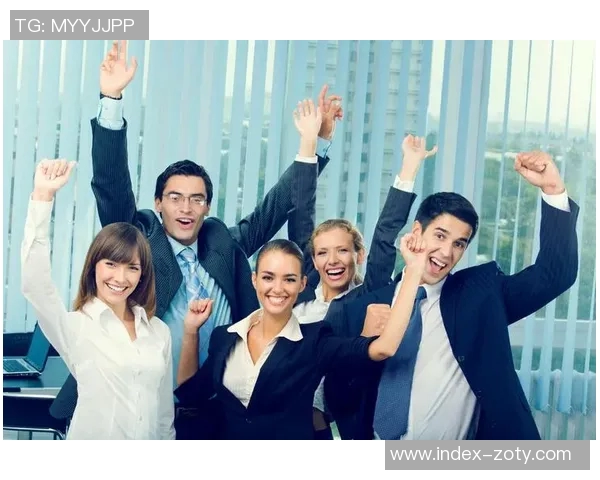 小曼奇尼喜获国家队首球强调团队胜利才是最重要的 小曼奇尼喜获国家队首球强调团队胜利才是最重要的