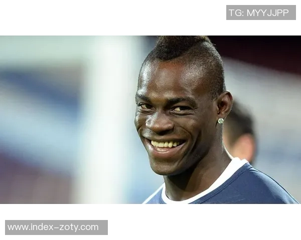 巴洛特利为保持竞技状态加盟第五级别球队进行训练