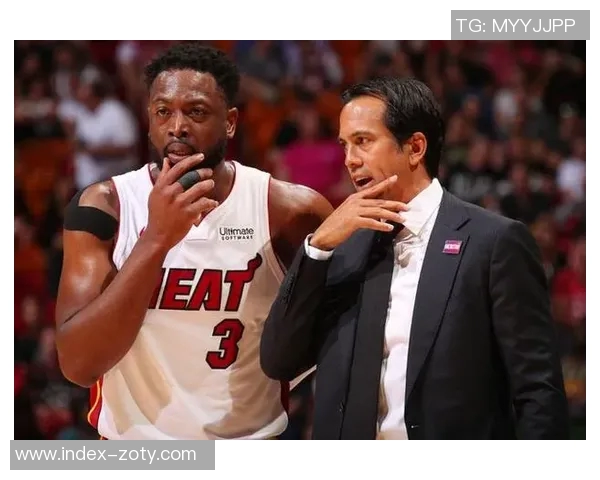 鲍威尔谈与阿德巴约的合作默契培养过程与未来展望