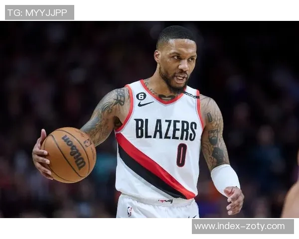 利拉德兼任球员与主帅开拓者新模式引发球迷热议现代篮球的未来方向