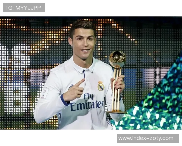 帕夫洛维奇谈足球偶像C罗的努力与胜利渴望引发共鸣 帕夫洛维奇谈足球偶像C罗的努力与胜利渴望引发共鸣