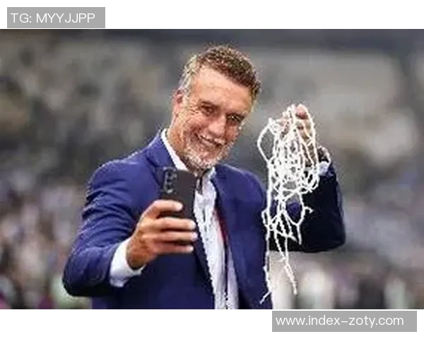 劳塔罗与小蜘蛛的选择困扰巴蒂称斯卡洛尼面临幸福的烦恼 劳塔罗与小蜘蛛的选择困扰巴蒂称斯卡洛尼面临幸福的烦恼