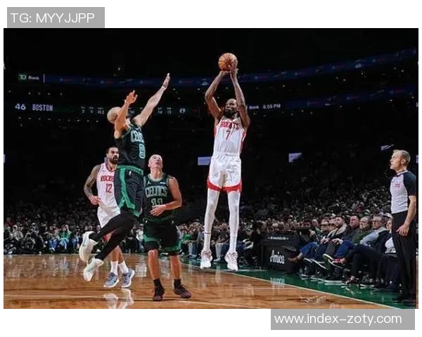 火箭本赛季场均1278分领跑联盟热火76人紧随其后争夺季后赛席位