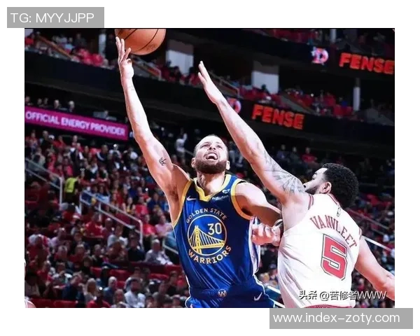 勇士火箭激战背后揭示的潜力球员与战术调整分析